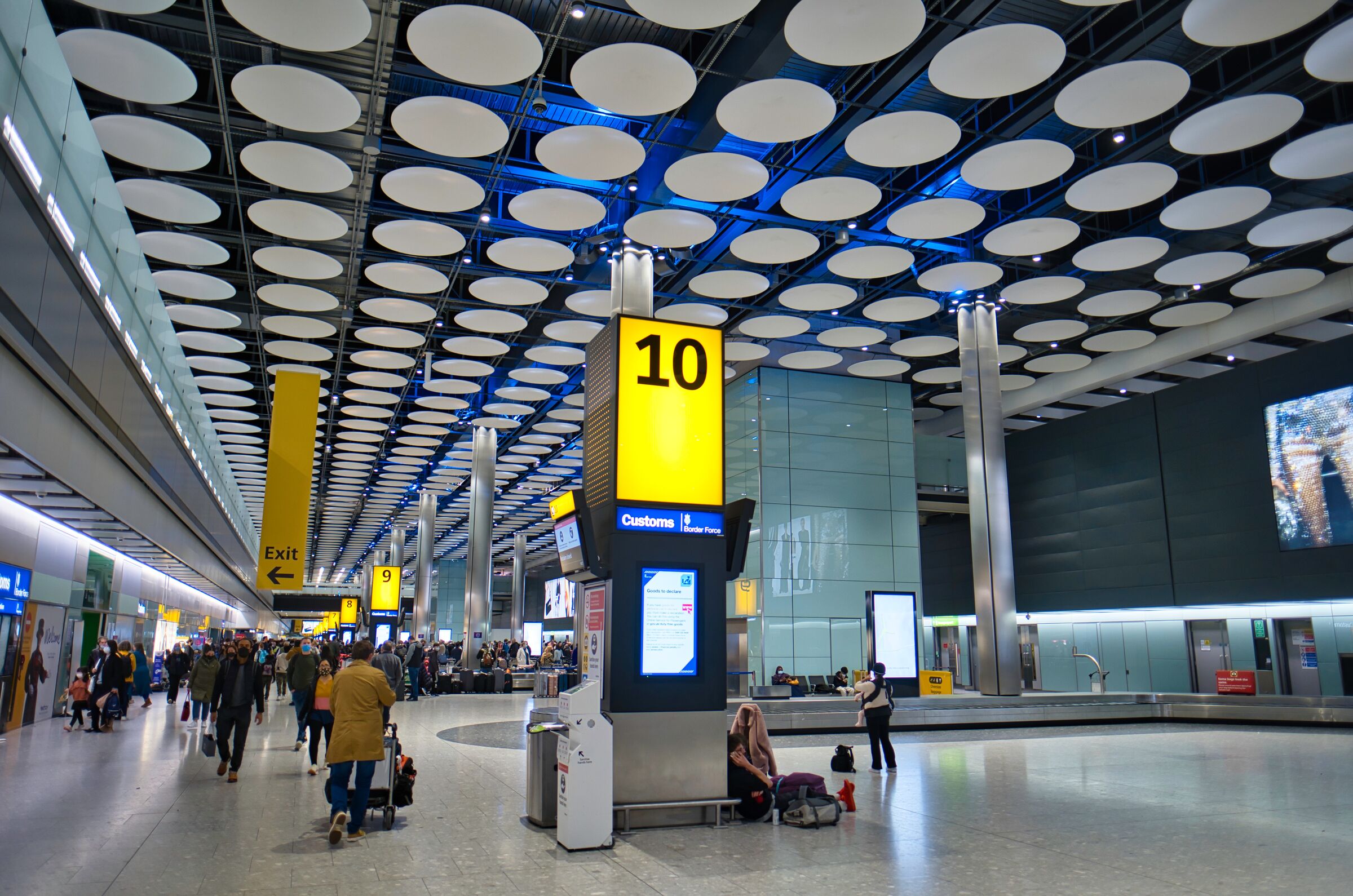 Heathrow Terminal 5 baggage reclaim hall